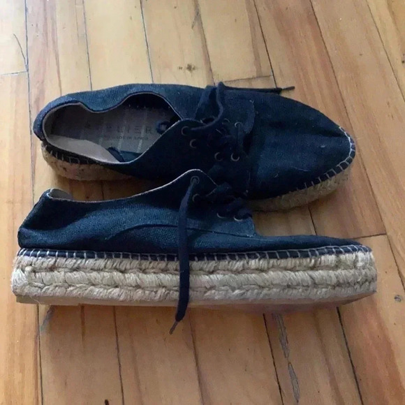 Ateliers espadrilles - Picture 1 of 7